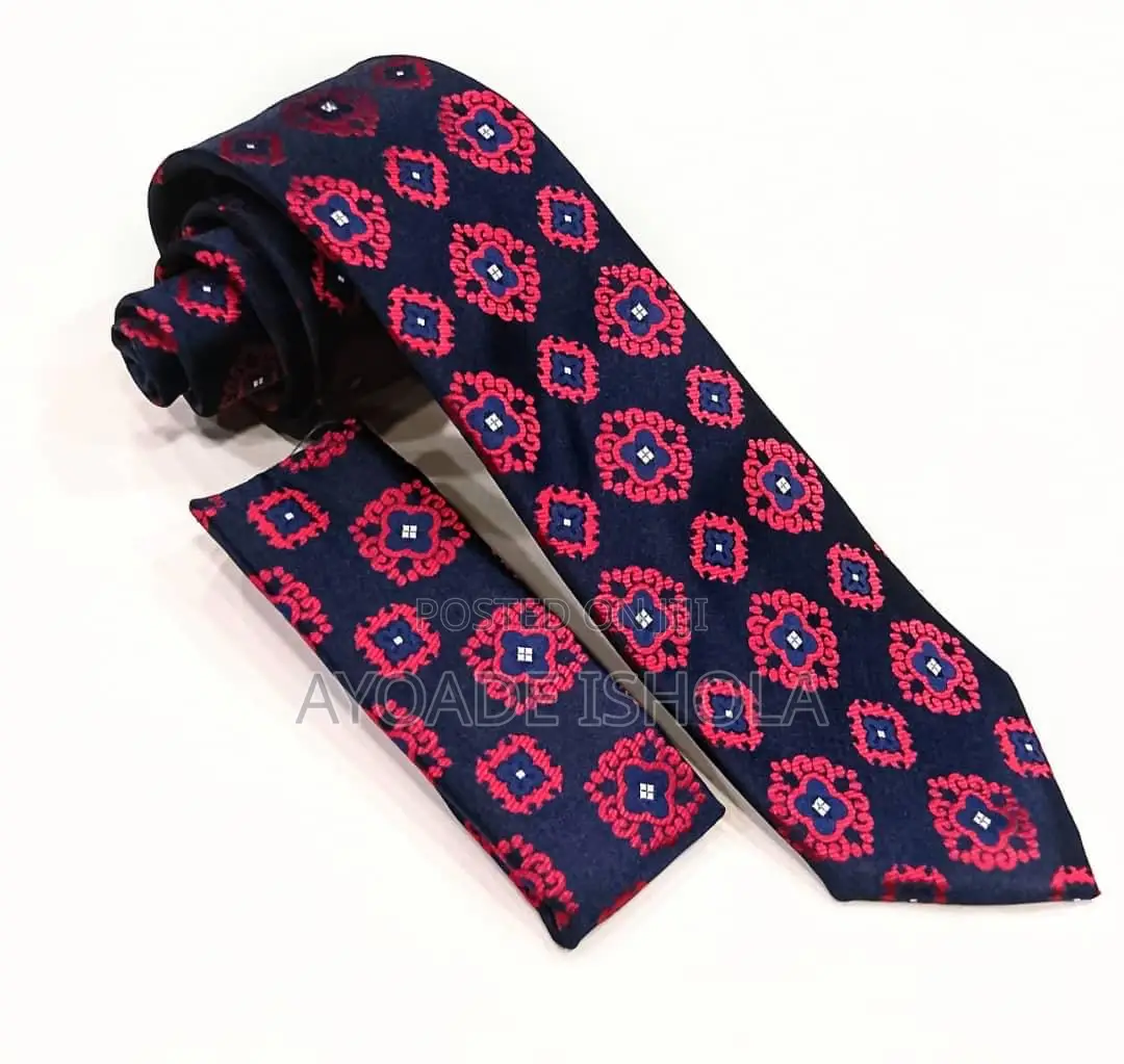 Colorful Men Tie With Square Pocket for Ur Suit.