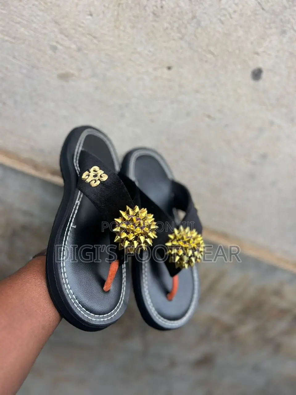 Black Kotoko Chawchaw/ Ahenema Slippers