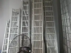 2 Step to 16 Step Aluminum Ladder