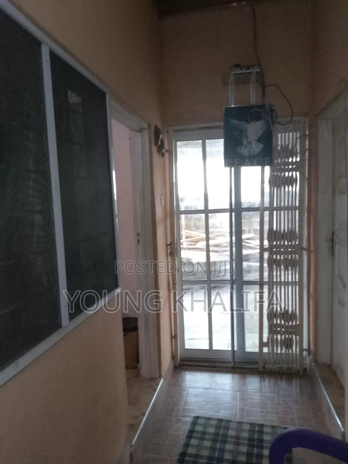 Single Room Fully Furnished for Rent Monthly