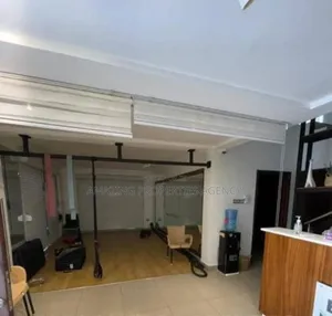 4bdrm House in Amazing Properties, Aburi for sale