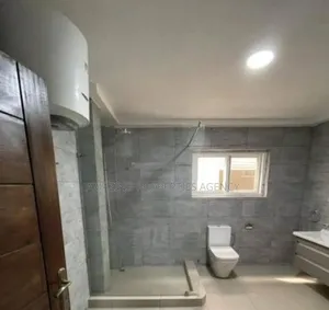 4bdrm House in Amazing Properties, Aburi for sale
