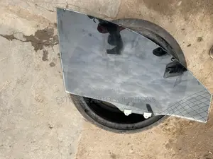 Honda Passport 2017 Door Glass