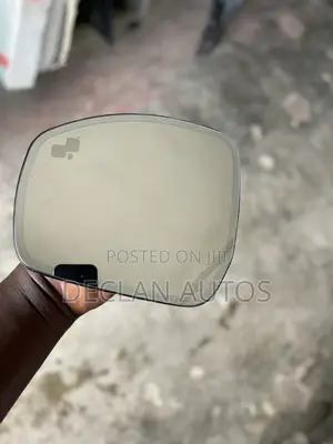 Range Rover Vogue 2016 Side Mirror Glass
