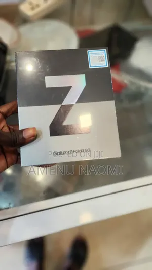 New Samsung Galaxy Z Fold3 5G 256 GB Black