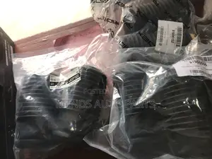 Shocks Dust Cover