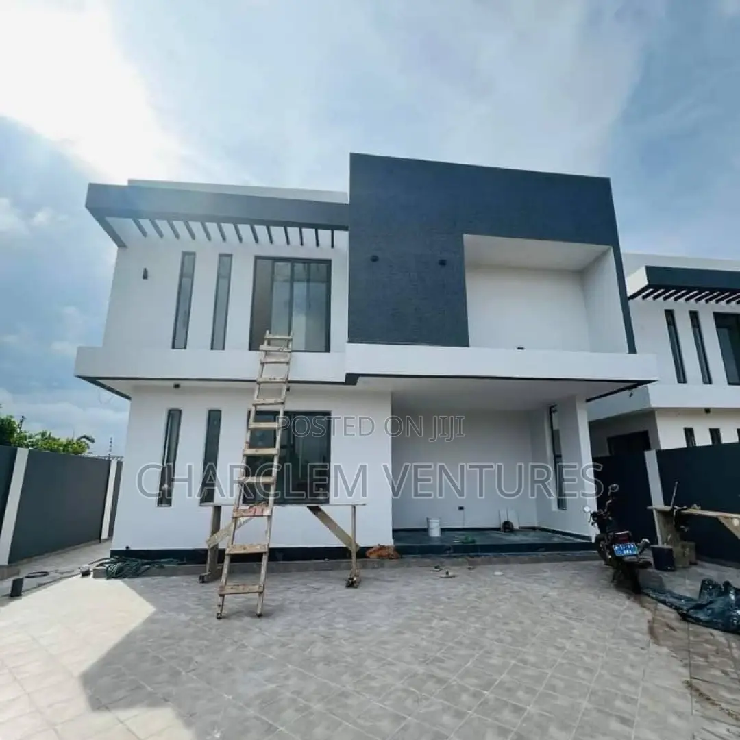 4bdrm House in Charclem Ventures, Oyarifa for sale
