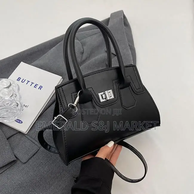 Ladies Dressing Bags