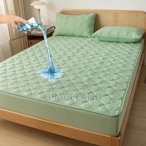 Waterproof 100% Cotton Fabric Mattress Cover Thick Soft