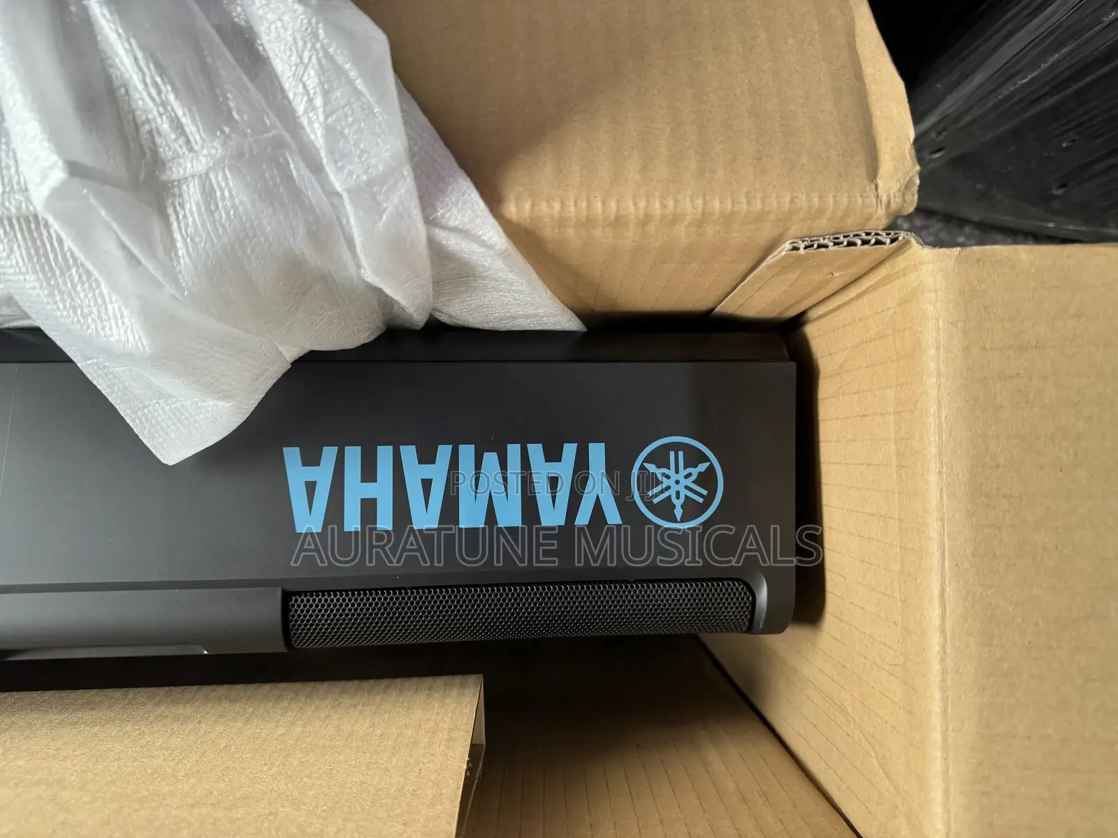 Yamaha Keyboard 473