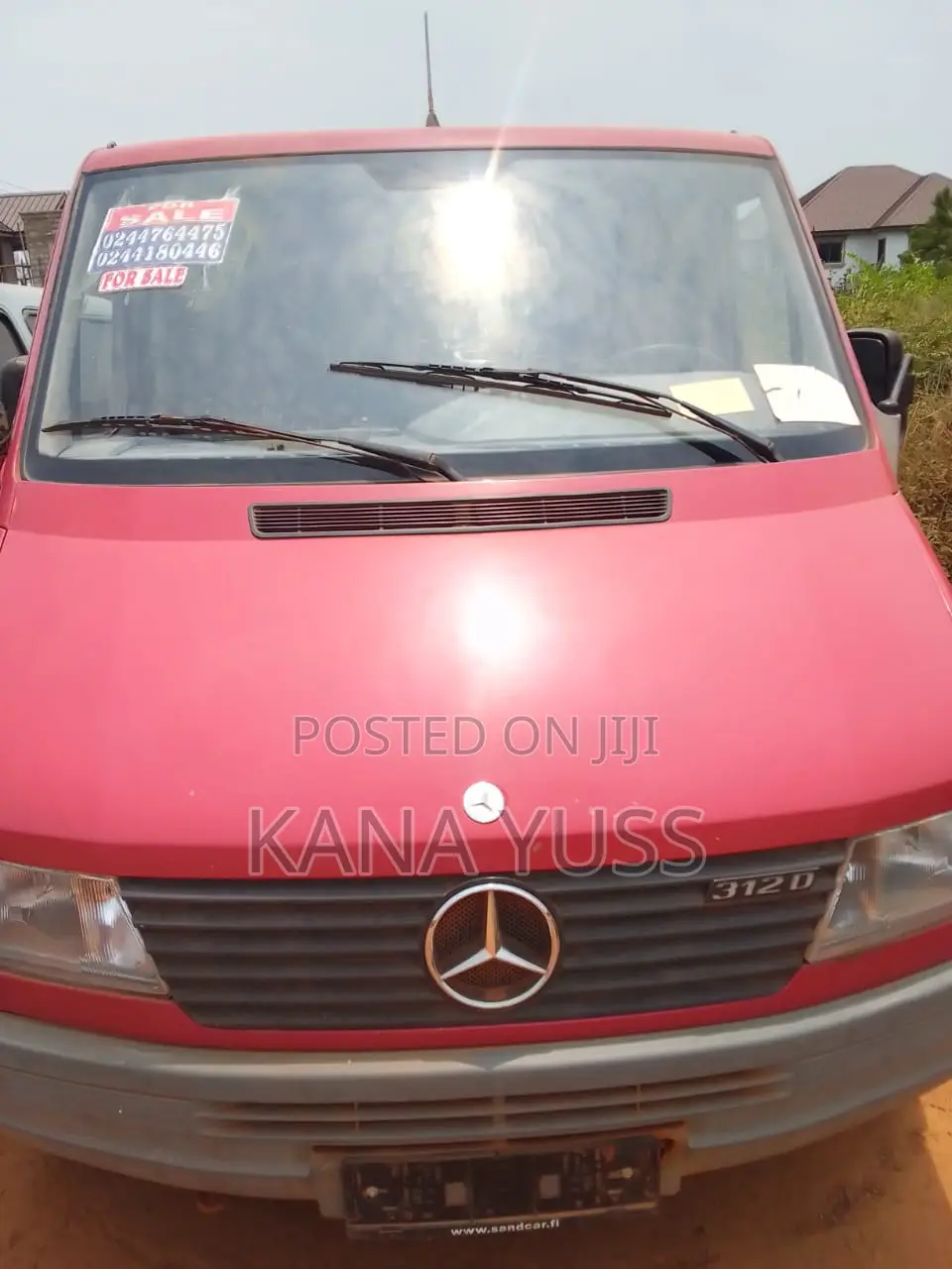 Mercedes Trailer