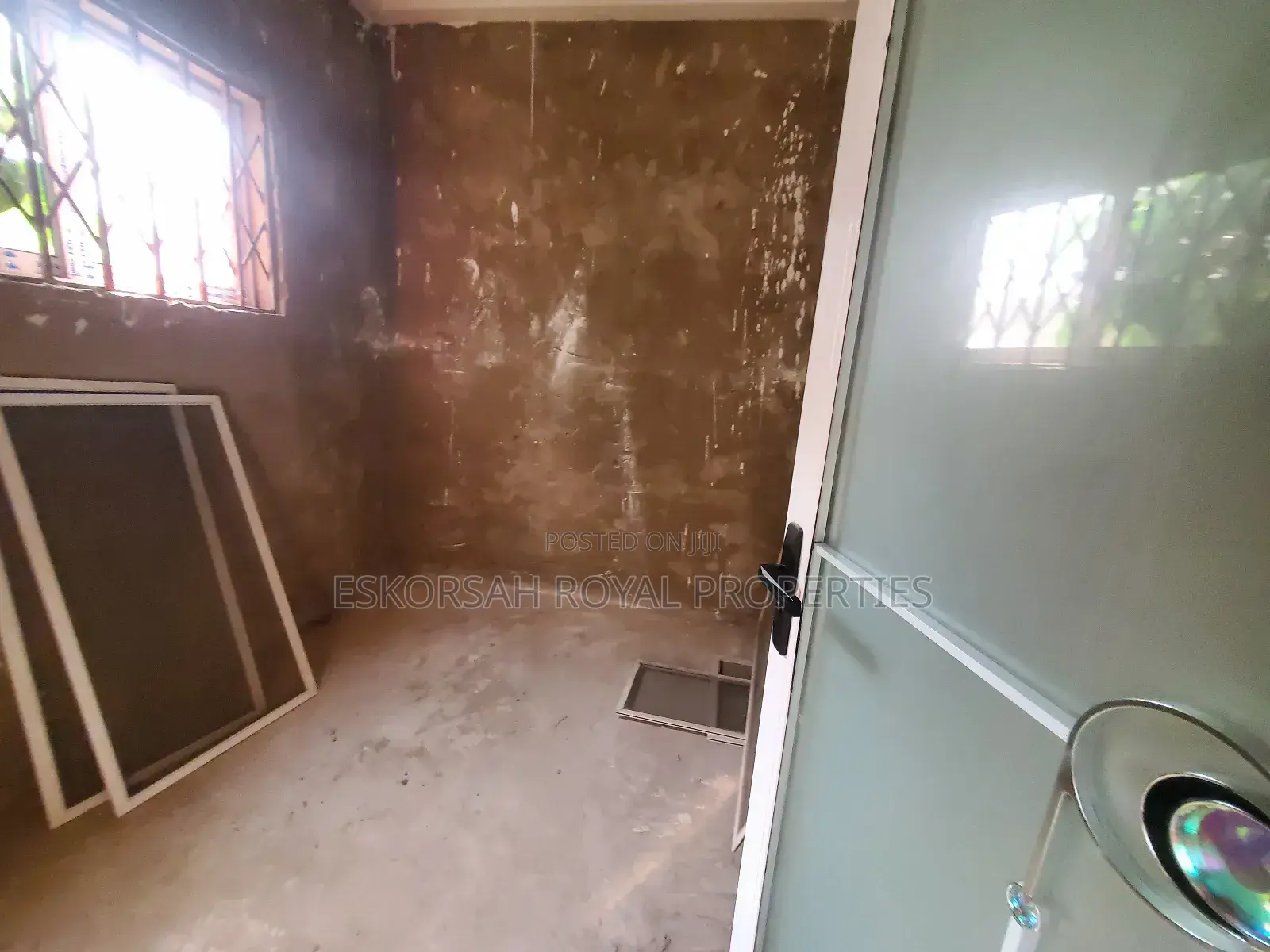 2bdrm House in East Legon Hills, School Junction for sale
