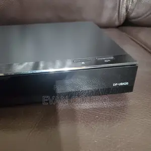 Panasonic Streaming Player Miracast, Netflix, Youtube,Prime