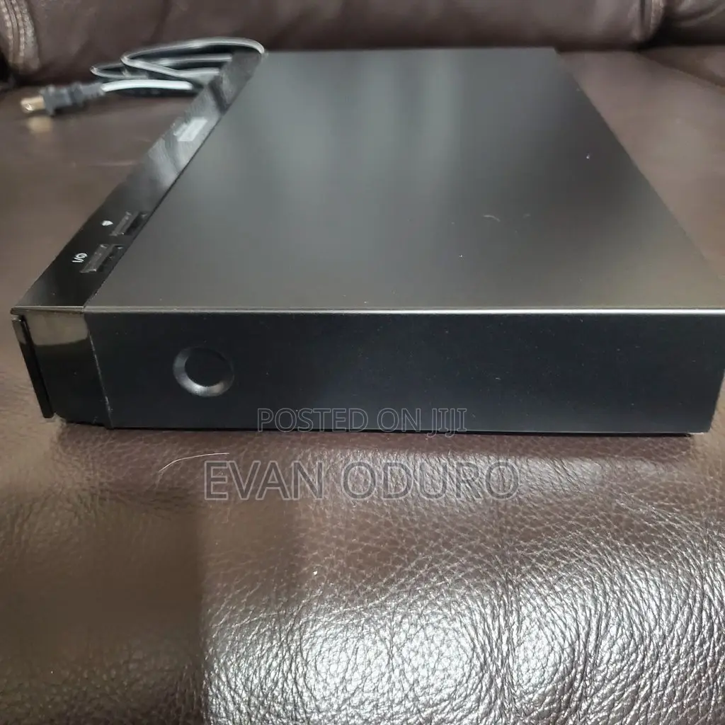 Panasonic Streaming Player Miracast, Netflix, Youtube,Prime