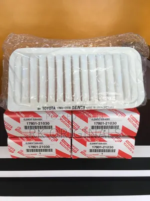 Toyota Vitz/Echo 17801-21030 Genuine Air Filter