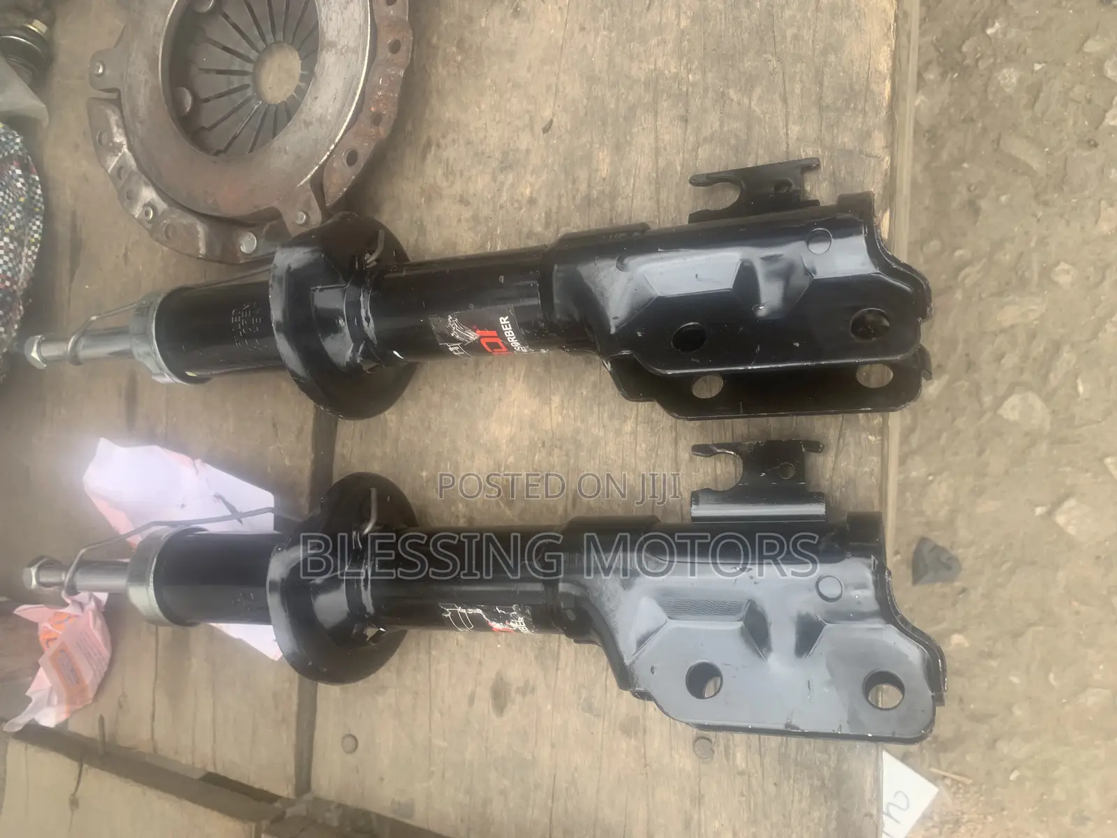 Chevrolet Cruz Shocks Absorber