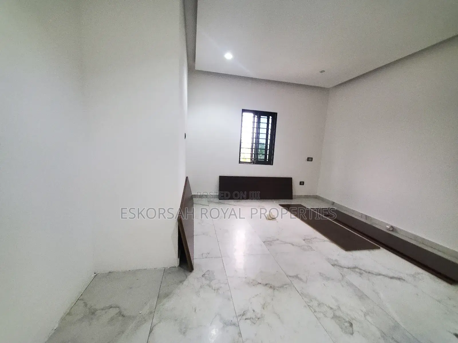 4bdrm House in East Legon Trasacco, Adjiriganor for sale