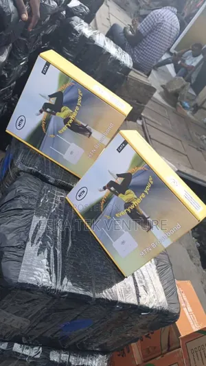 2024/25 Universal 4g+ Router With Type C Powerbank