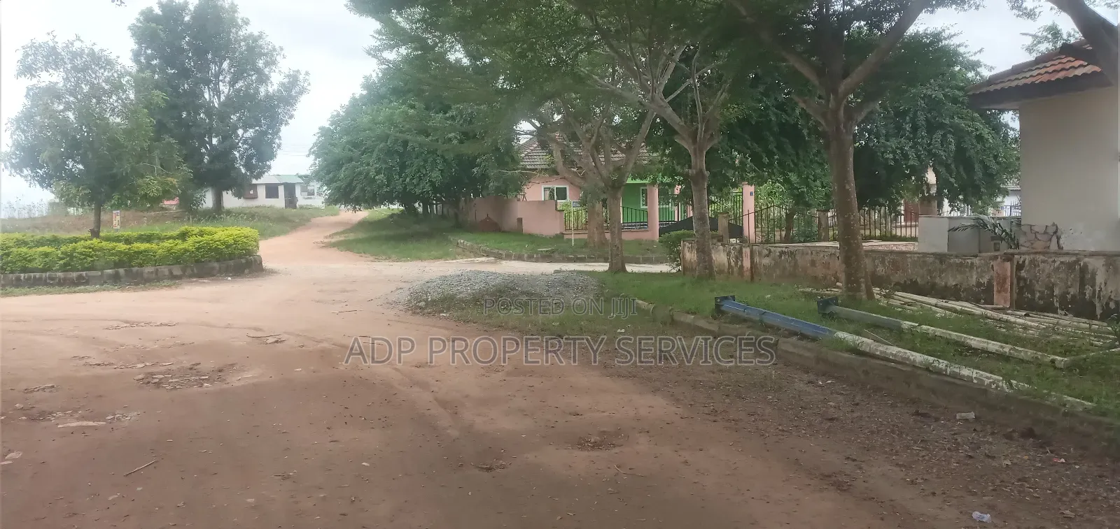 3bdrm Mansion in Koans Estate Pampaso, Accra Metropolitan for sale
