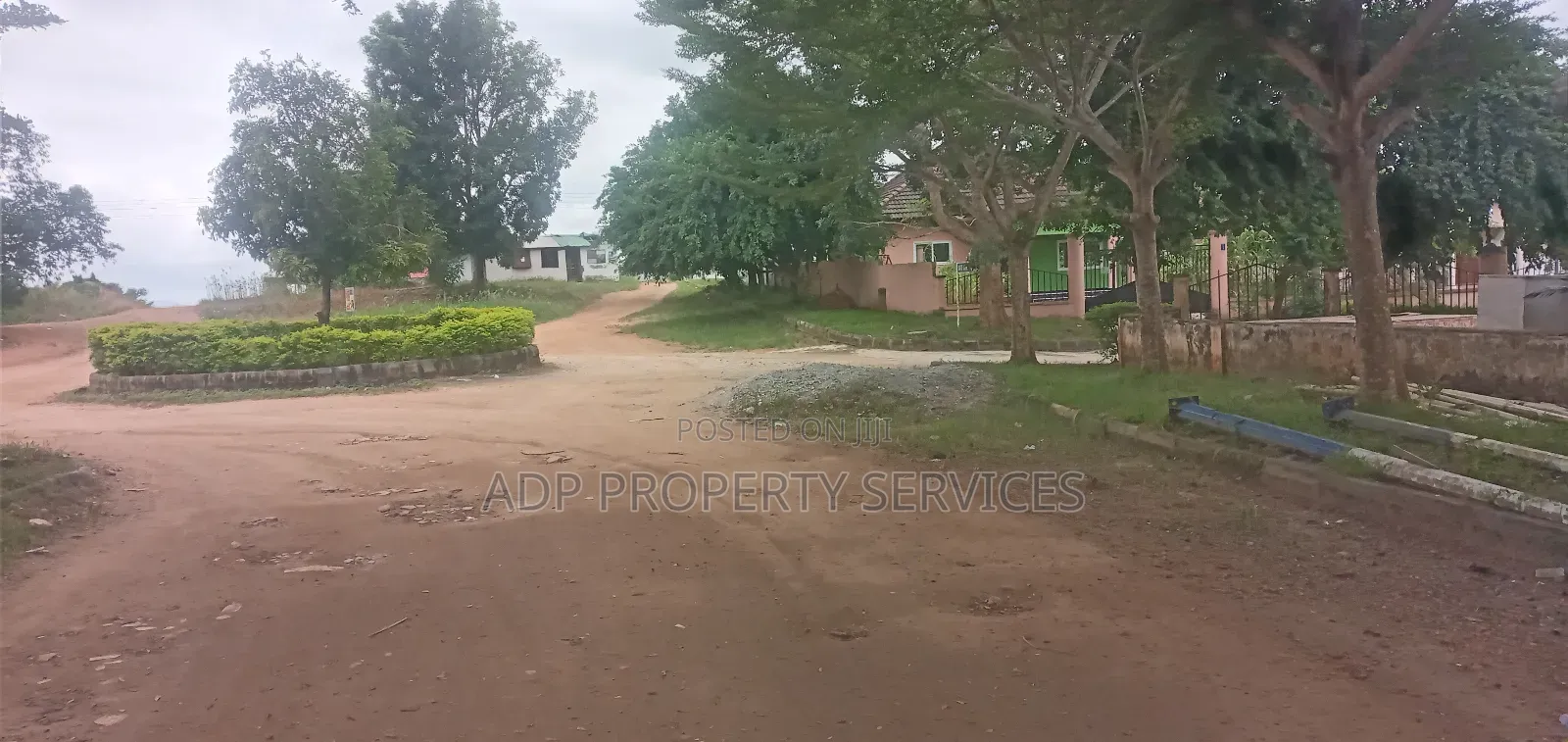 3bdrm Mansion in Koans Estate Pampaso, Accra Metropolitan for sale