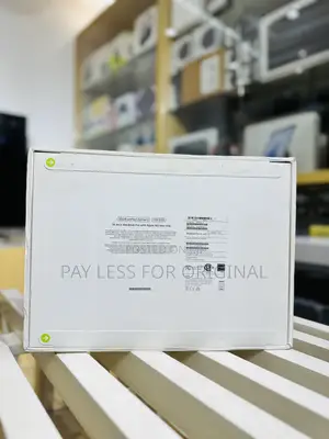 New Apple MacBook Pro 2023 M3 Max 14-Inch 36GB Apple M3 Max SSD 1T