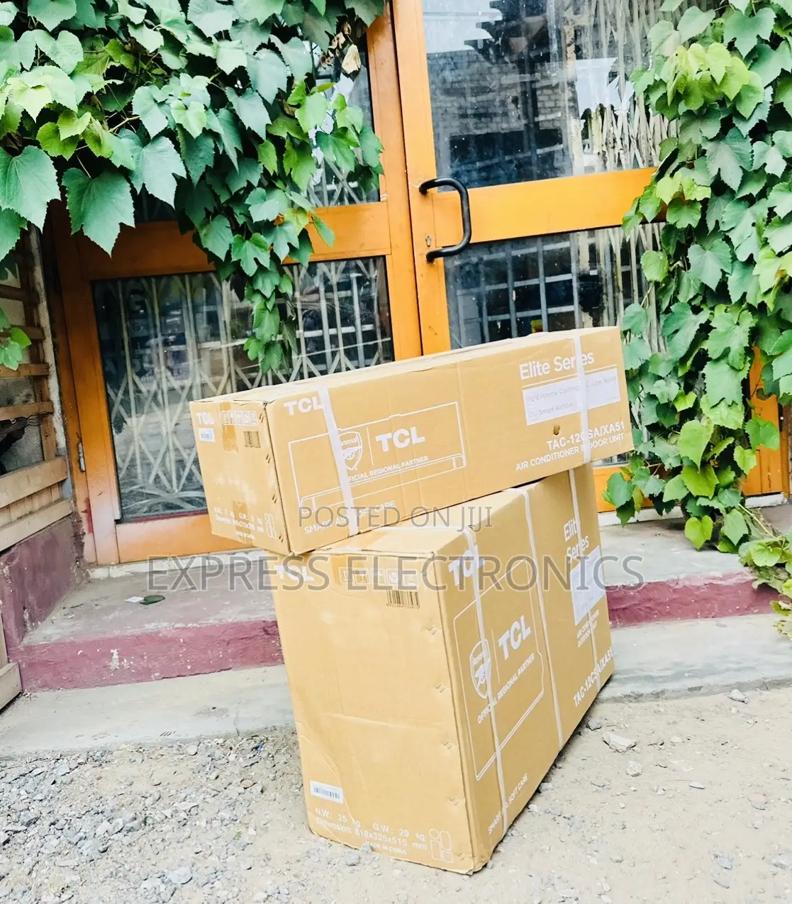 Ultra Fine. 1.5hp Split Inverter TCL