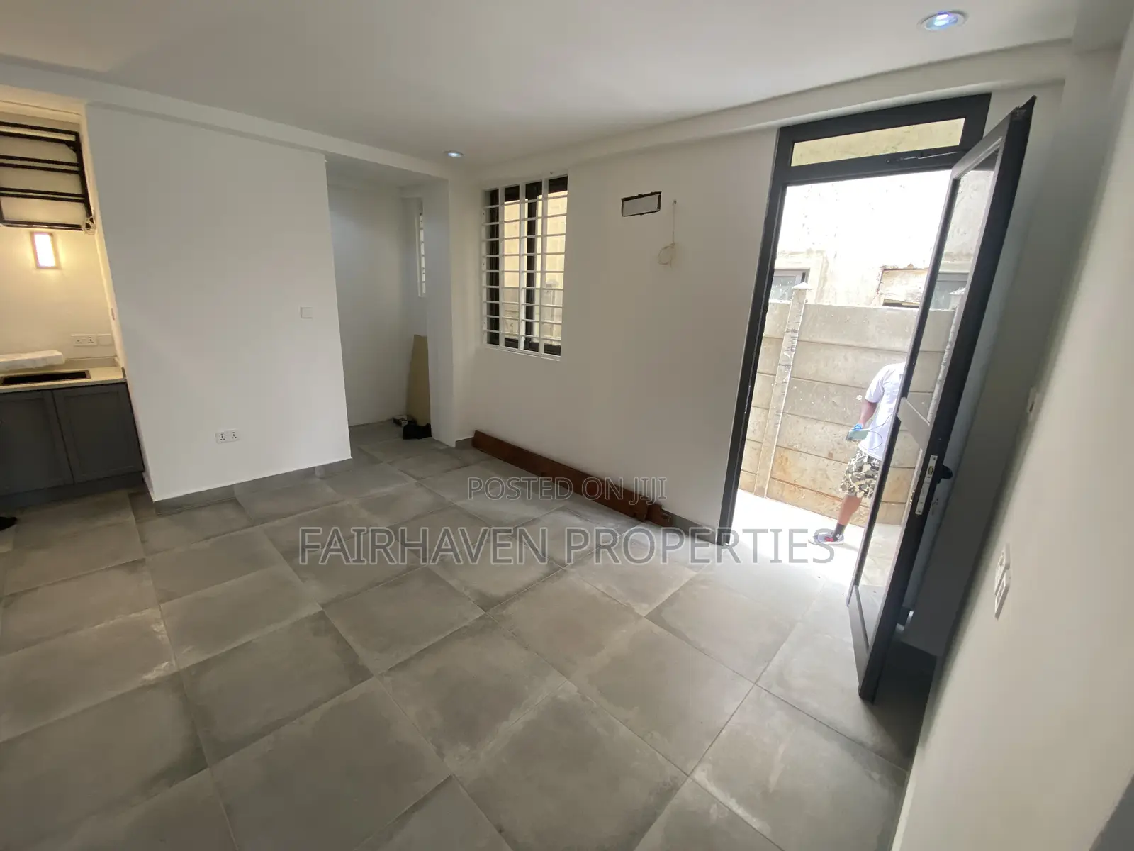 1bdrm Apartment in East Airport for rent