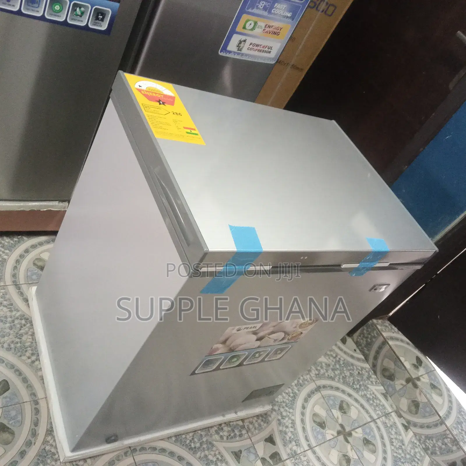 Silver Peal Chest Freezer PCF _175 Pearl Chest Freezer Hard