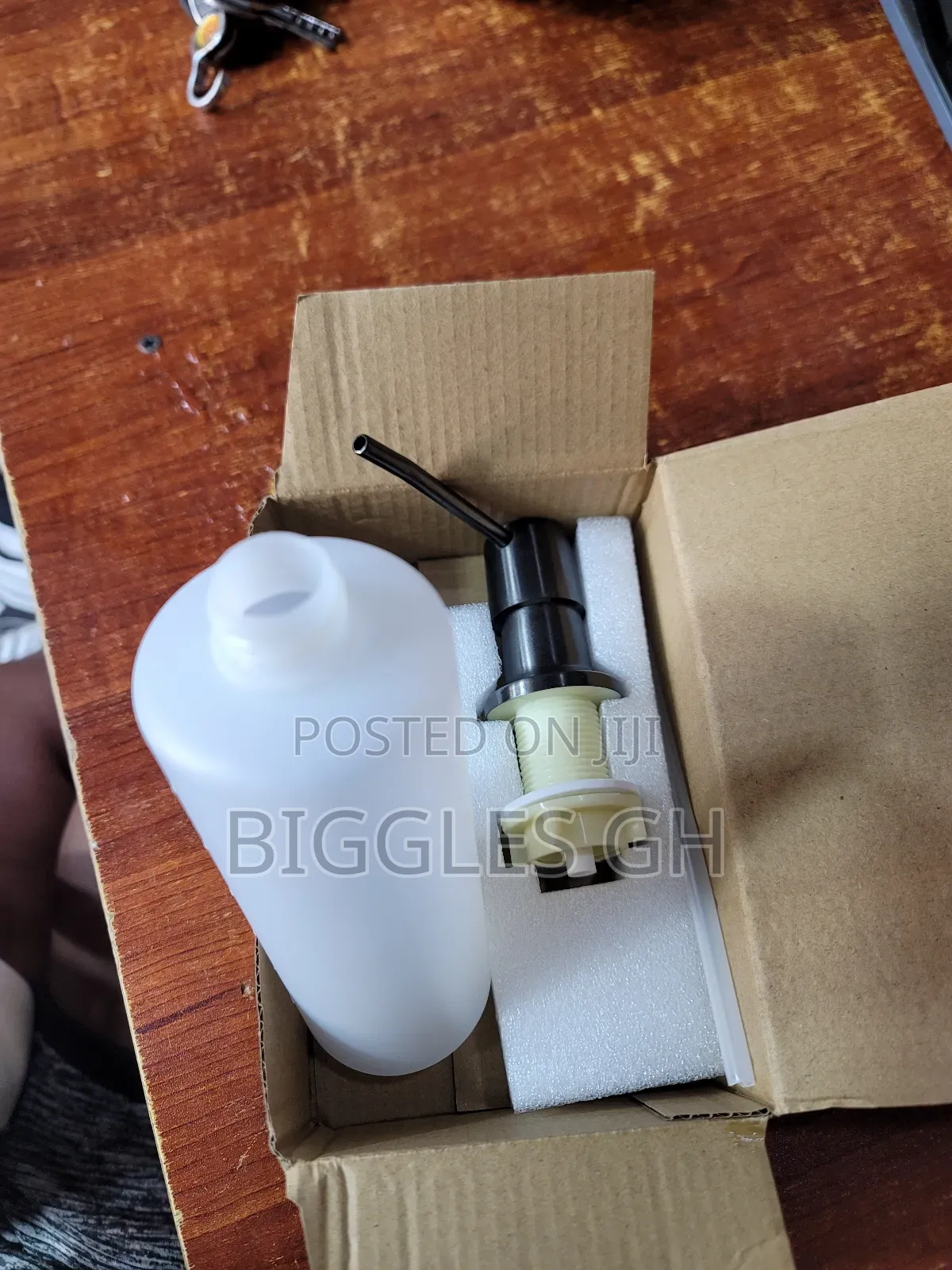 Liquid Soap Dispenser For Kitchen Sink In Built