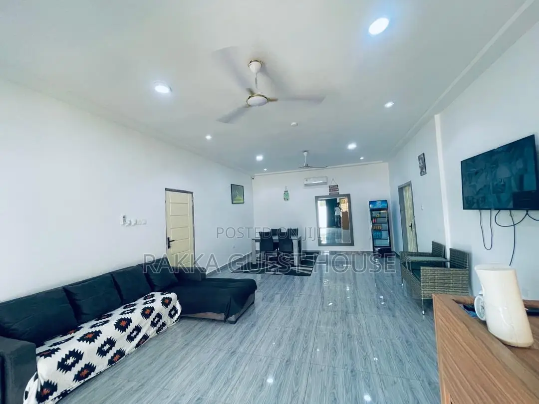 Rakka Guesthouse