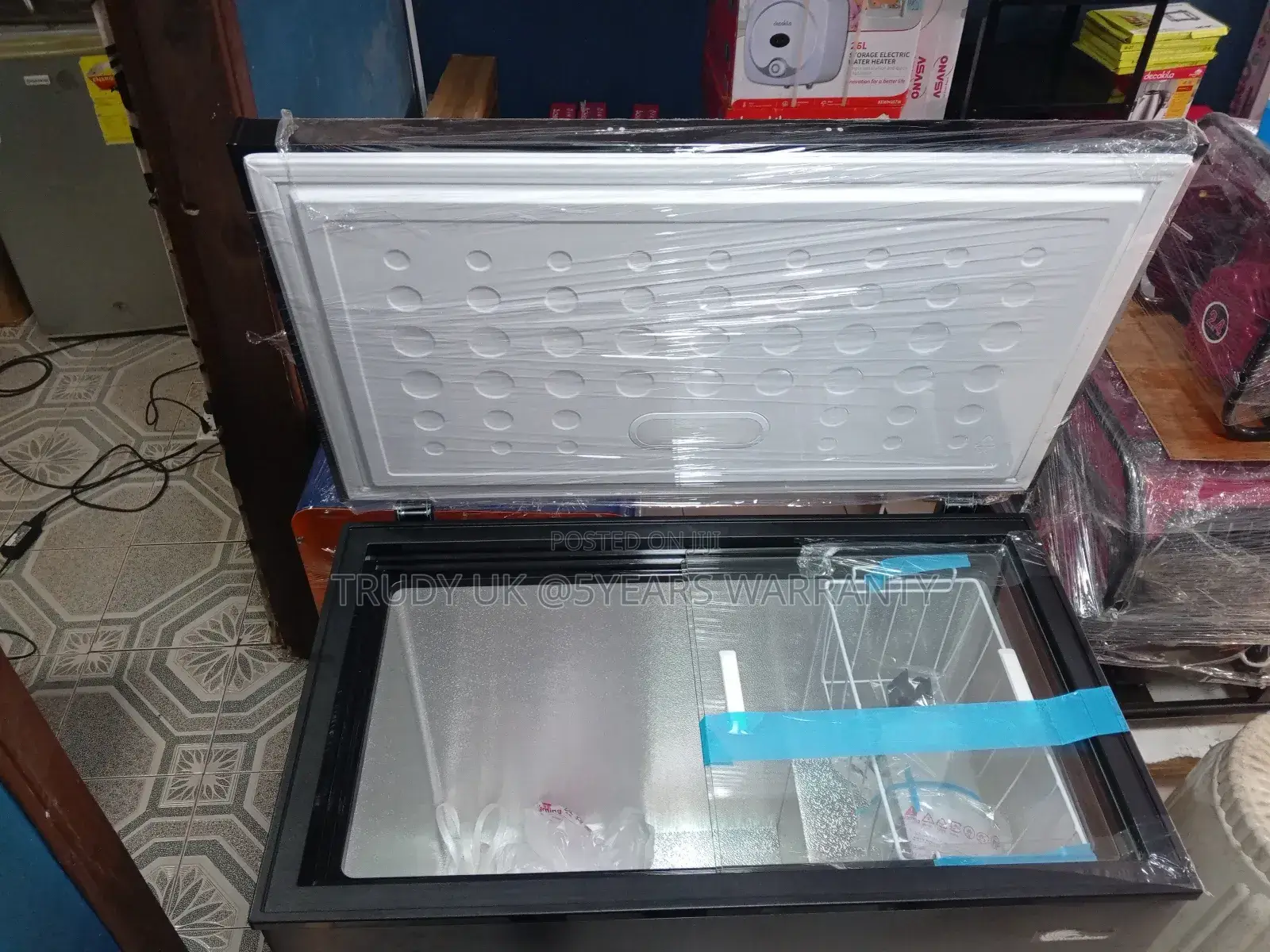 Powerful Fastest Chest Freezer 200liters Rainbow