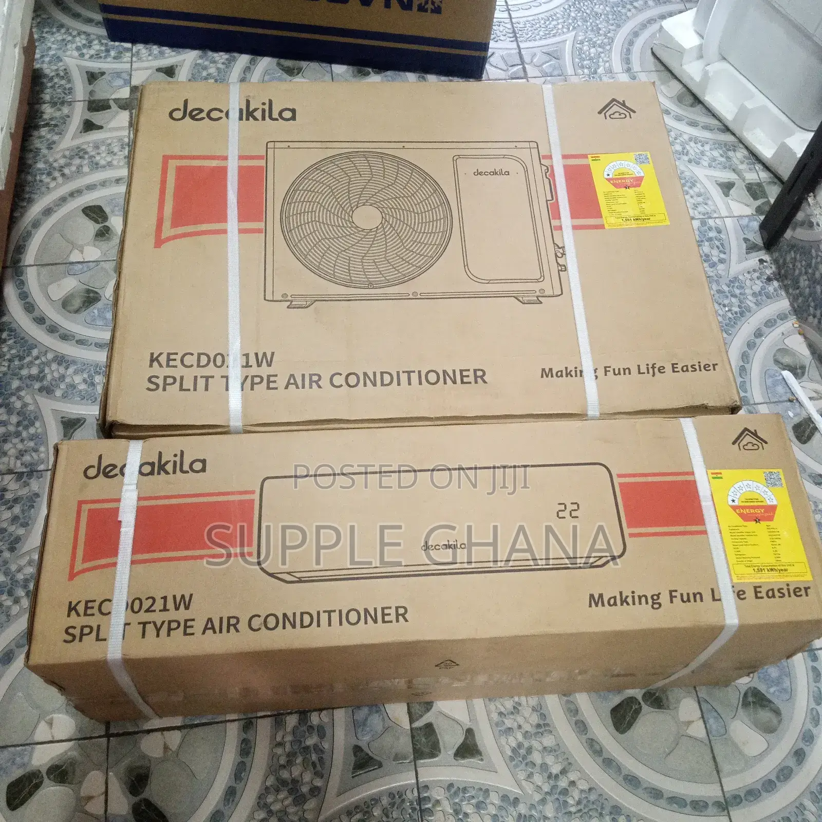White Decakila 1.5hp Air Conditioner Split Type KECDO21W New