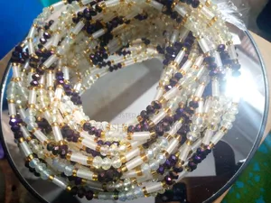 Waistbead.