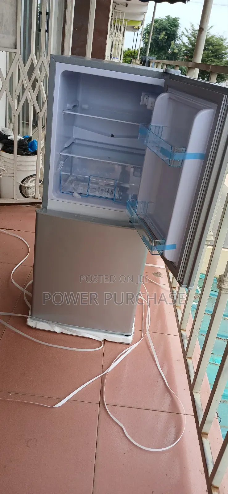 Delightful Double Door 106l Fridge
