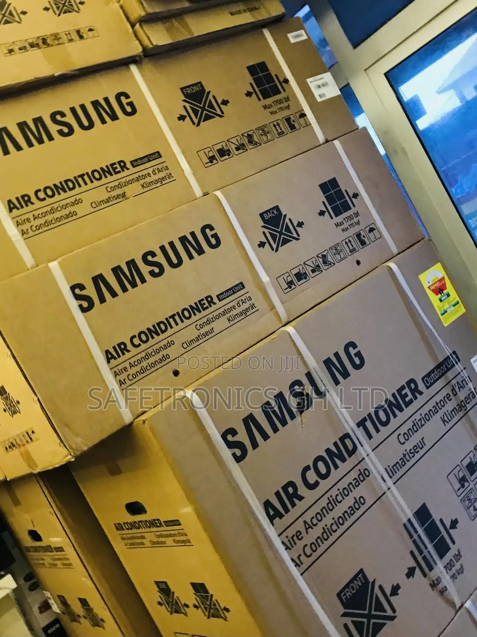 Buy Fast Cooling Samsung 2.5hp R410 Gas White :