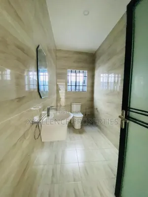 4bdrm Duplex in Xcellence Properties, Adjiriganor for rent
