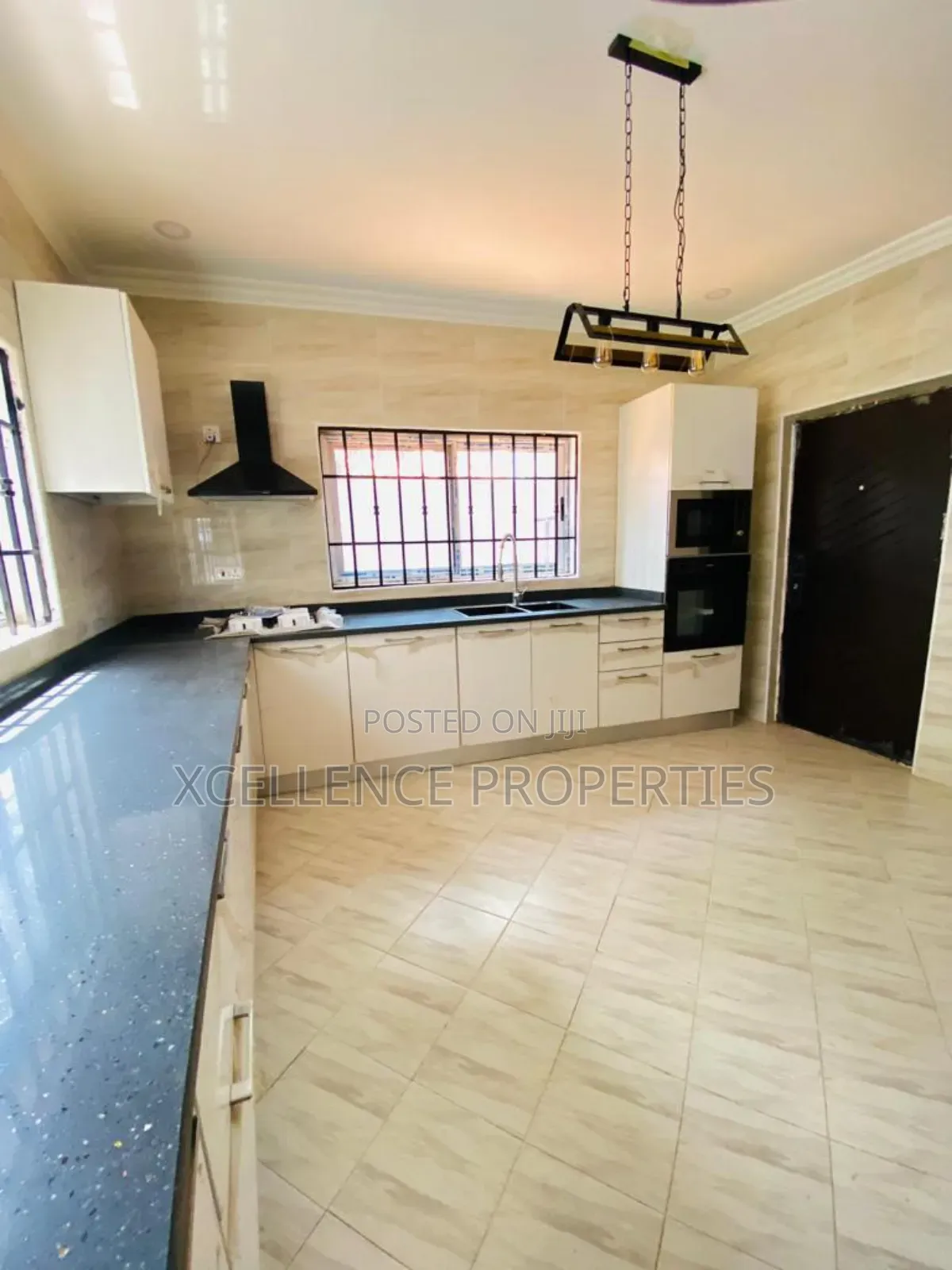 4bdrm Duplex in Xcellence Properties, Adjiriganor for rent