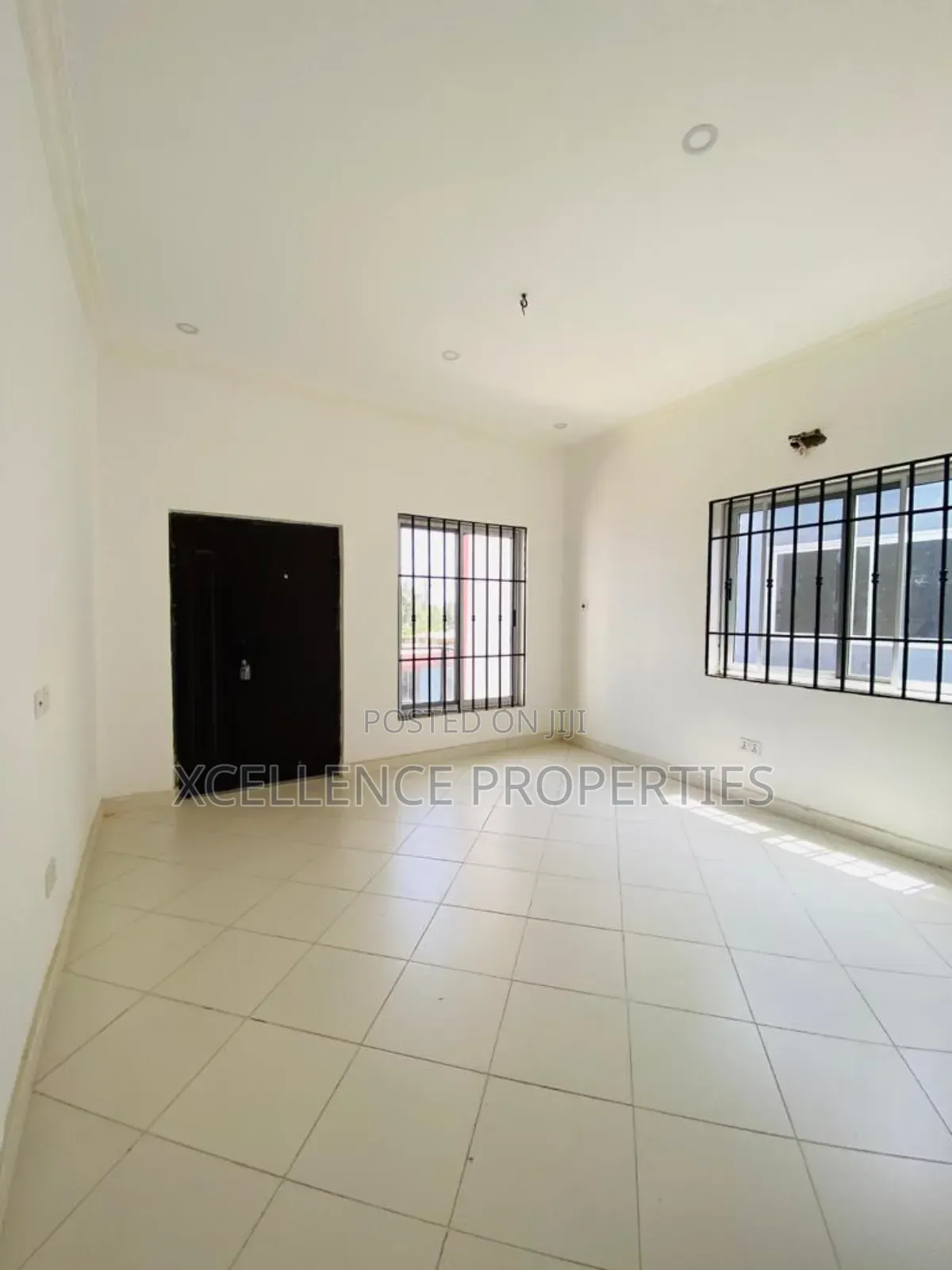 4bdrm Duplex in Xcellence Properties, Adjiriganor for rent
