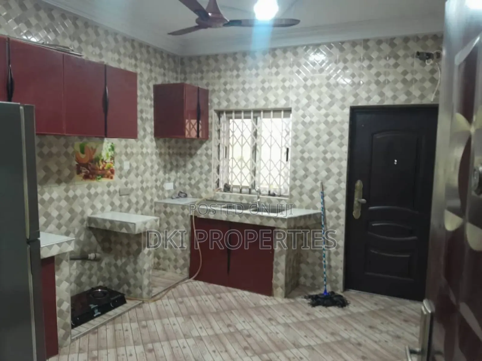 6bdrm House in Dki Properties, Valley View Area for sale