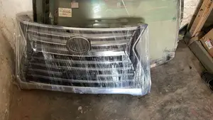 Lexus LX 570 Front Grill/ Shells