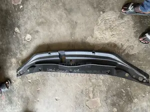 Toyota Land Cruiser Radiator Panel