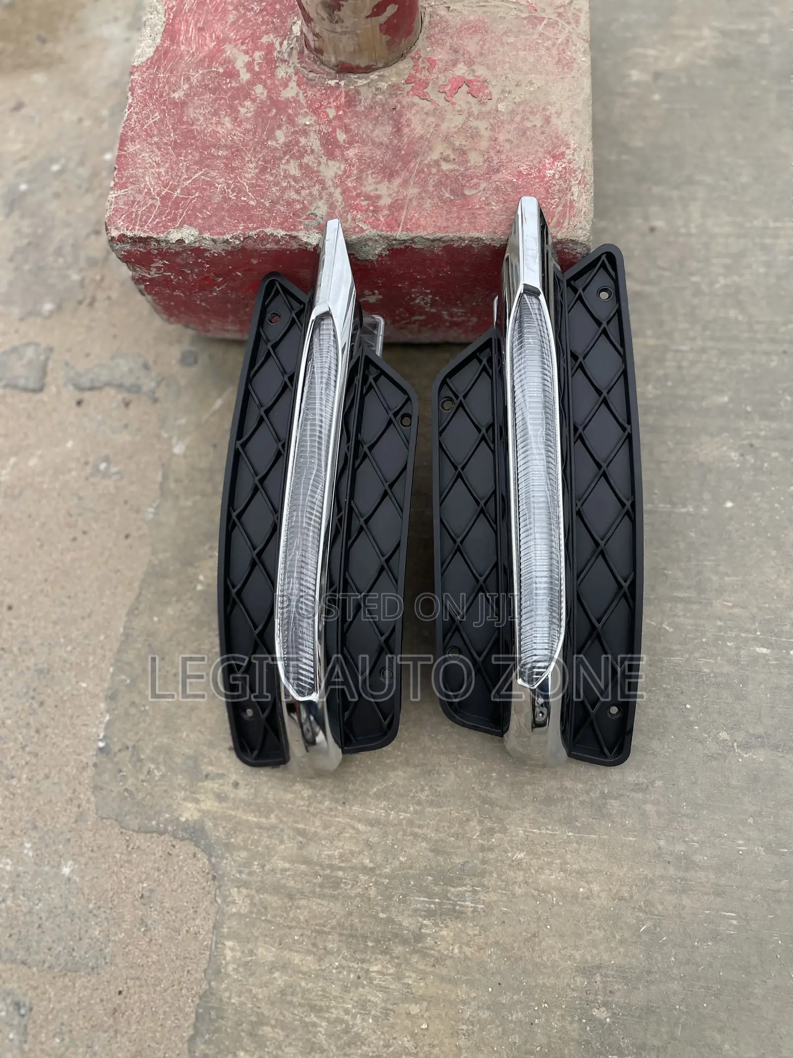 Mercedes Benz C250 Fog Light and Cover
