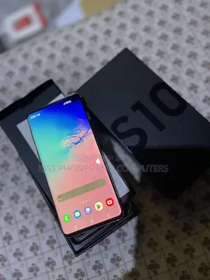 New Samsung Galaxy S10 128 GB Black