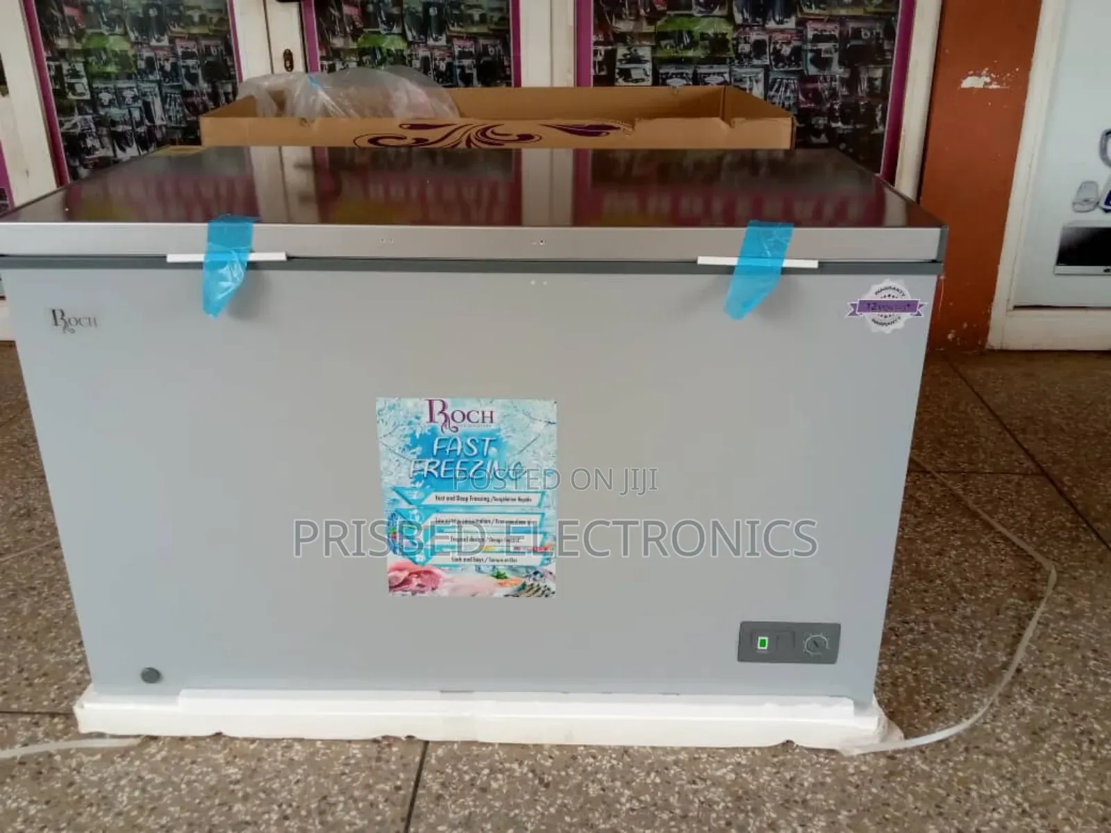 ROCH Chest Freezer 380 Litres