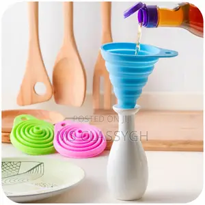 Foldable Silicone Funnel Liquid Dispensing Mini Funnel Salt