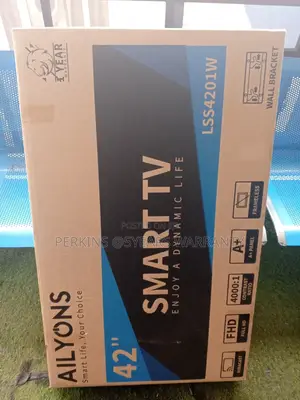Ailyons Smart Dynamic Life A+ Panel TV+Wall Brackets