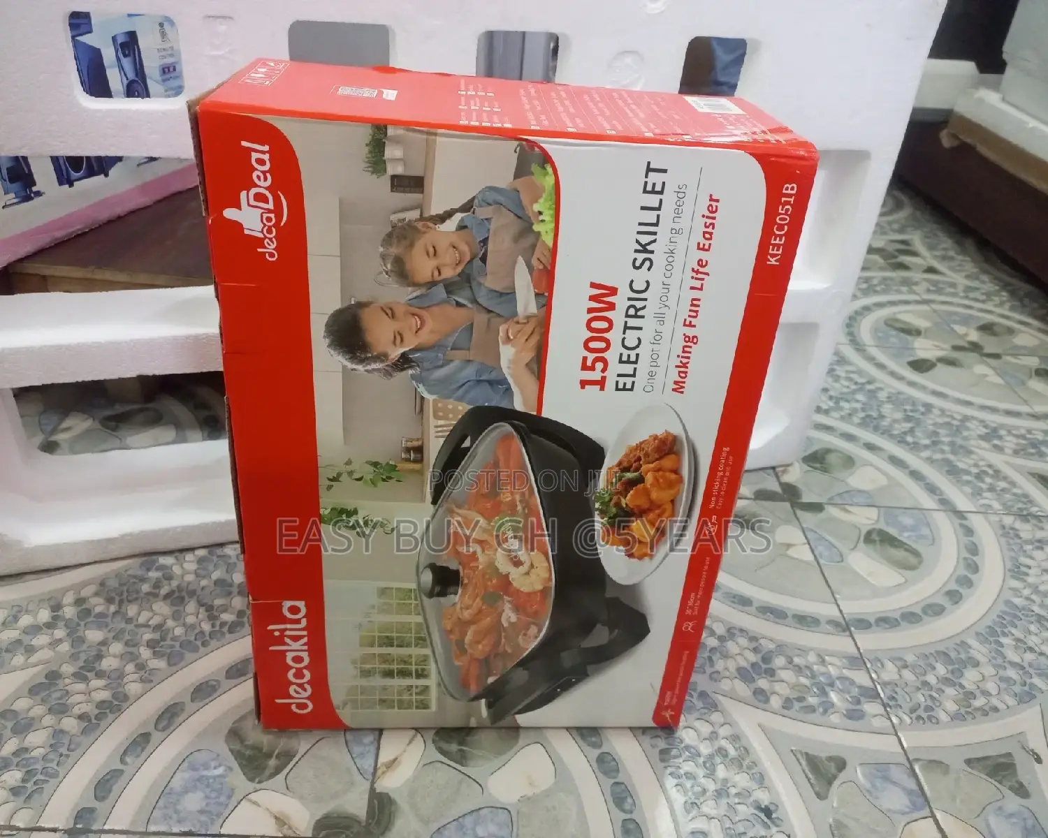 Making Fun Life Easier Decakila 1500w Electric Skillet.