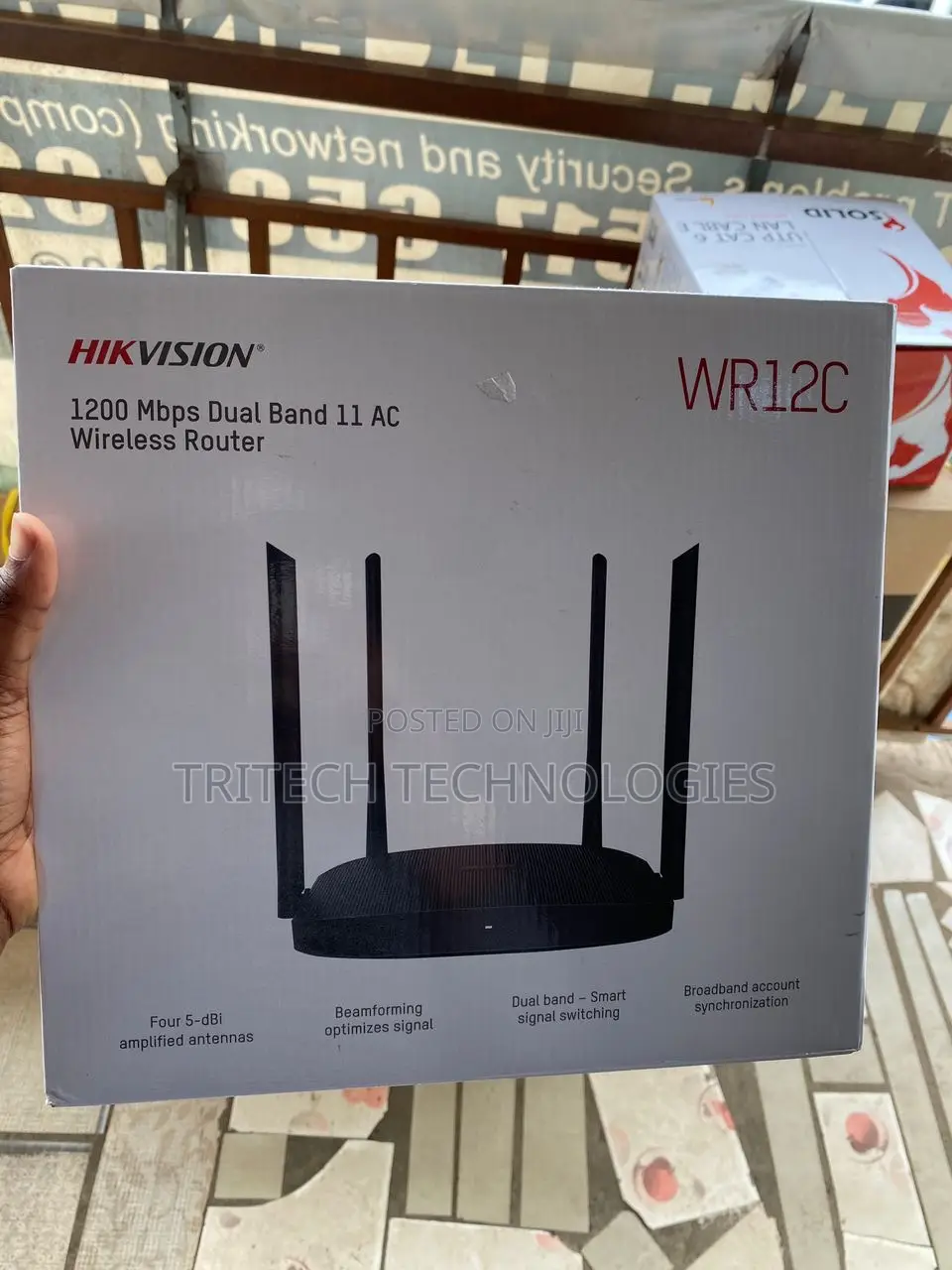 Hikvision 4G Wireless Router AC1200 Four 5-Dbi WIFI INTERNET