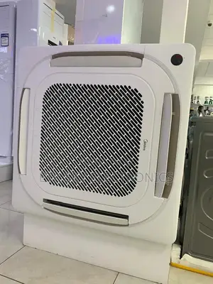 Very Pleasing Midea 2.5hp Cassette AC R410 Gas