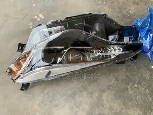 Toyota Corolla Sports Headlights 2018